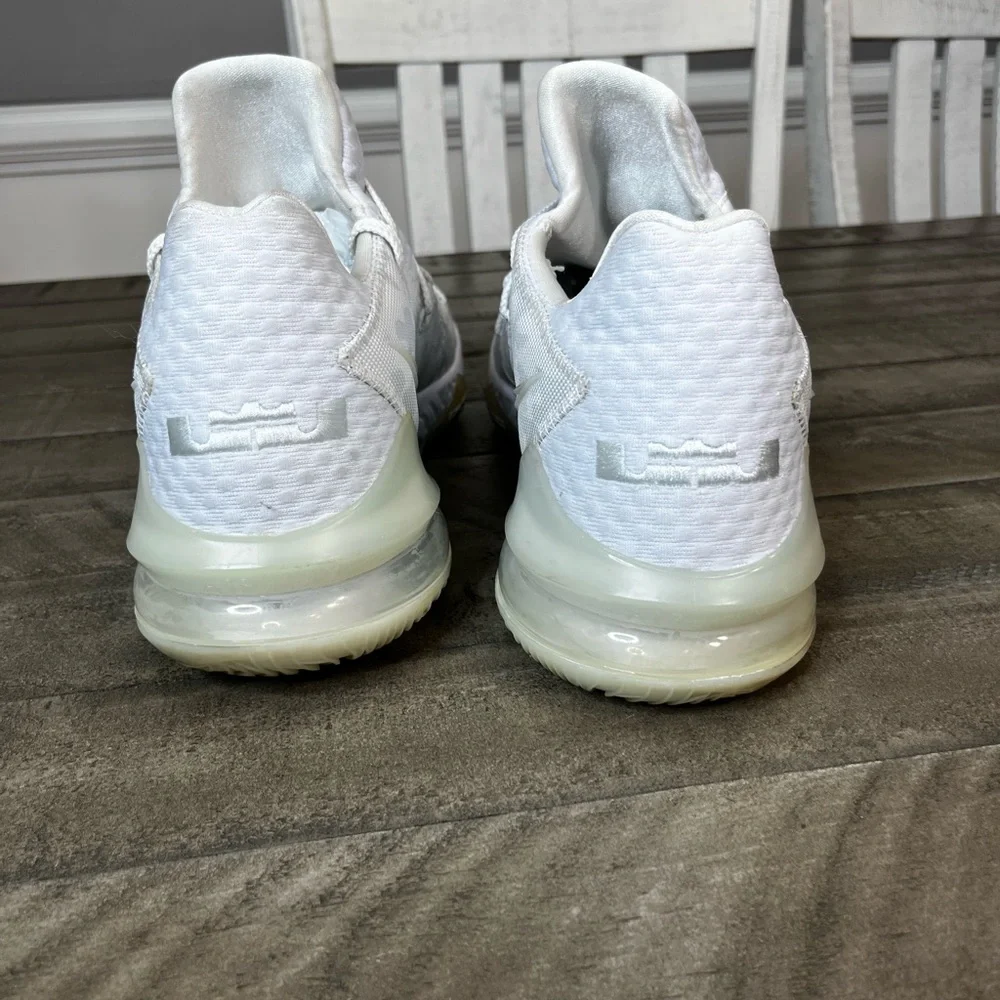 Nike Lebron 17 XVII Low White Camo Sneakers Sz 17